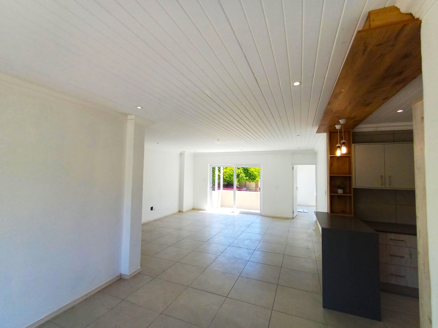 3 Bedroom Property for Sale in Palmiet Western Cape